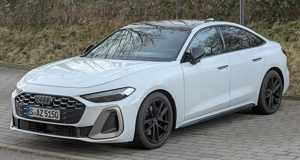Audi A5 B10