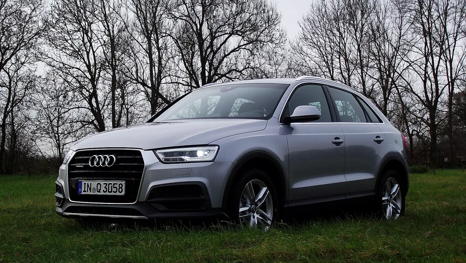Audi Q3 8U