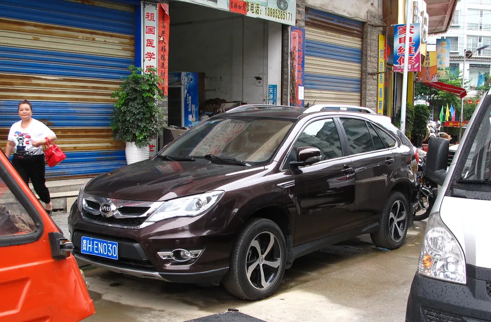 BYD S7 I