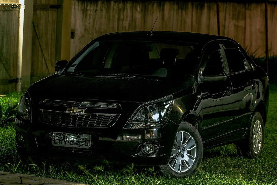 Chevrolet Cobalt II (GMX001)