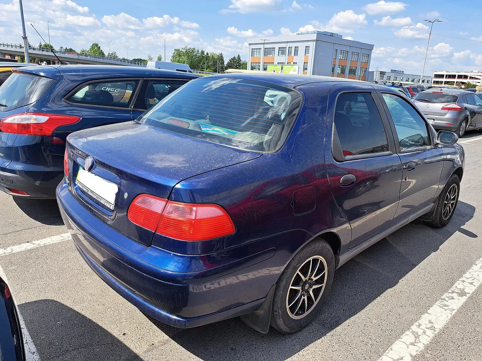 Fiat Albea I (178)