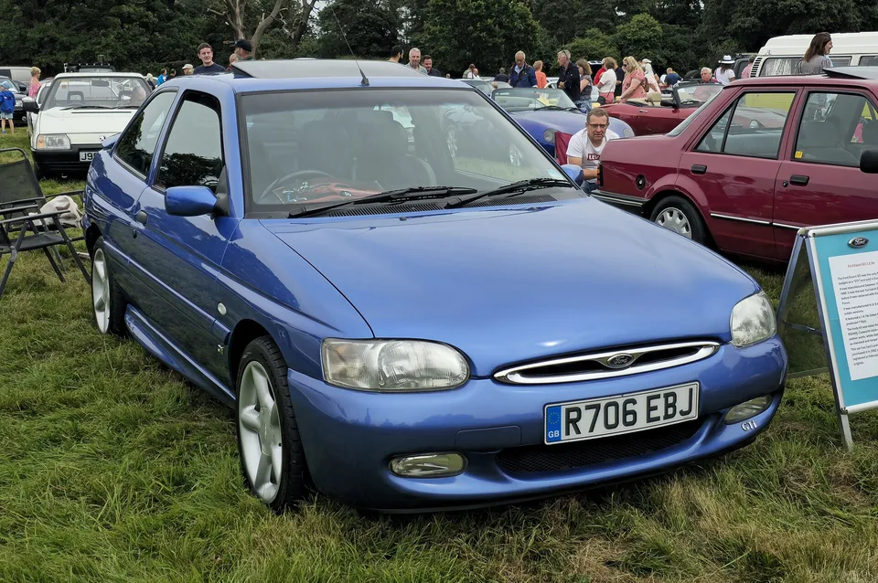 Ford Escort Mk6