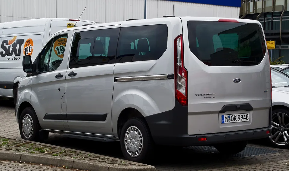 Ford Tourneo Custom I (V362)