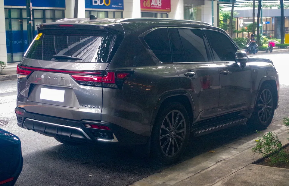 Lexus LX IV (FJA310 VJA310)