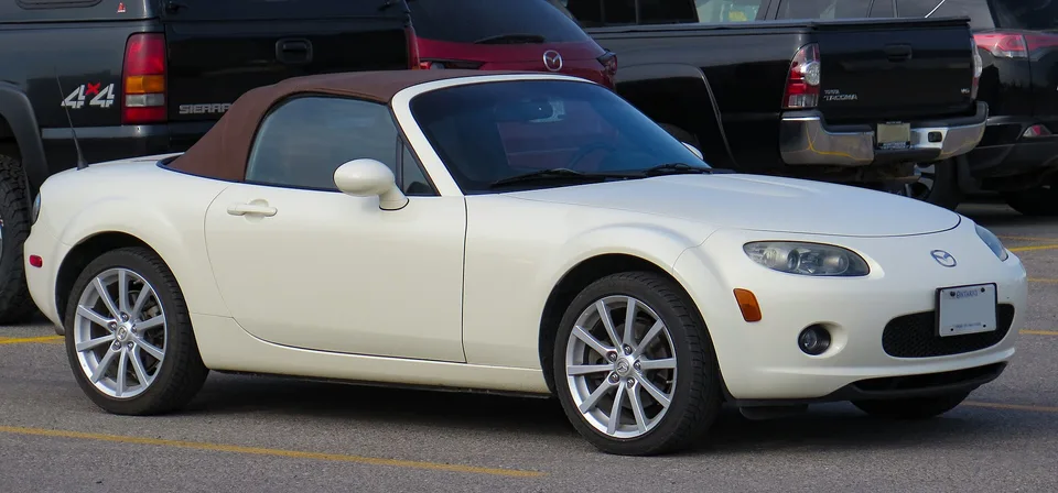 Mazda MX-5 III (NC)