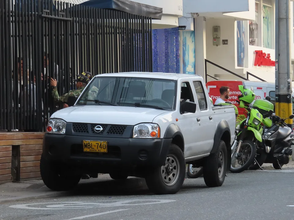 Nissan Navara D22