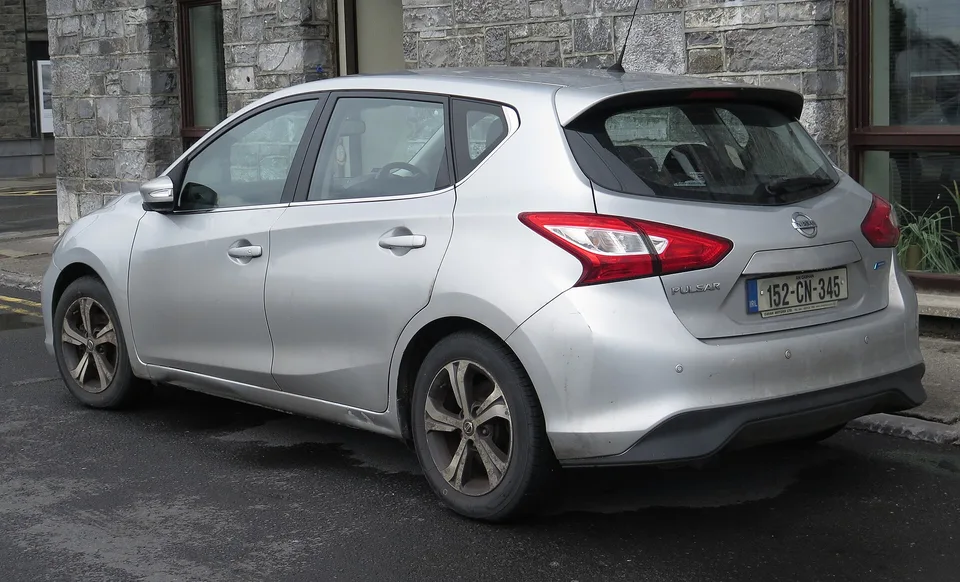 Nissan Pulsar C13
