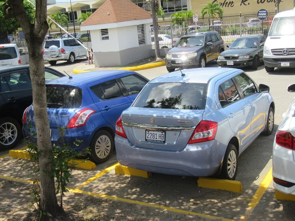 Suzuki Dzire / Swift Sedan II