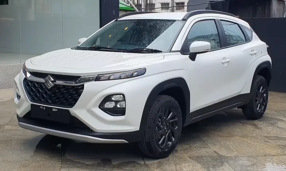 Suzuki Fronx I