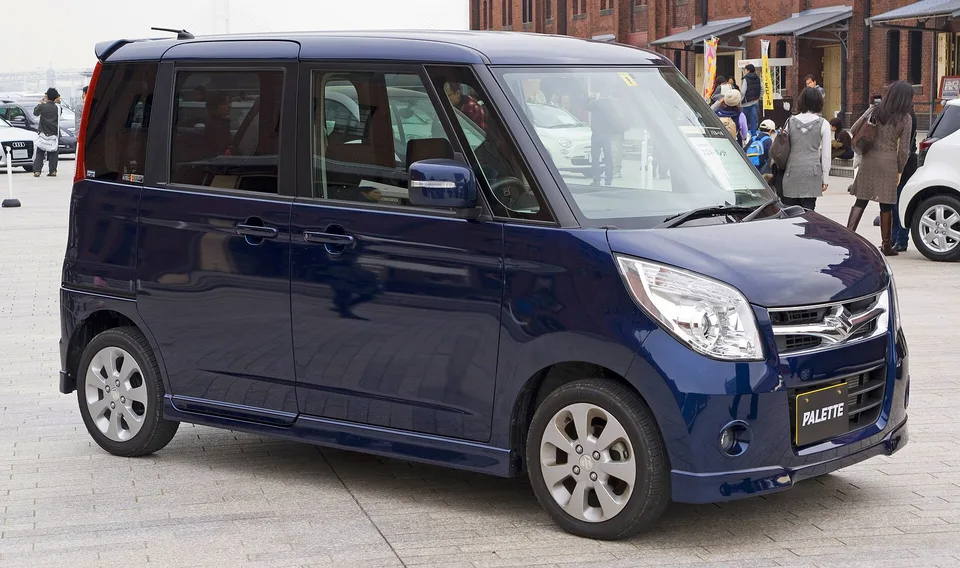 Suzuki Palette I