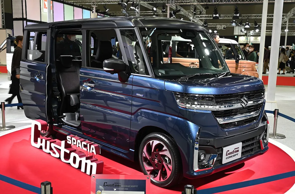 Suzuki Spacia III